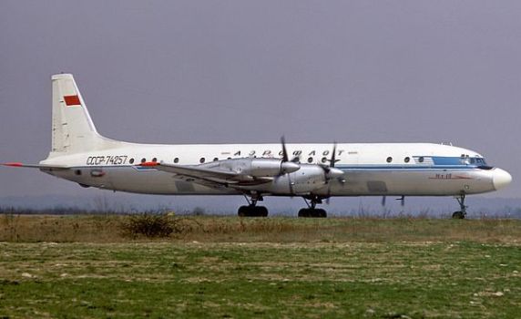 пассажирский самолёт Ил-18 []
