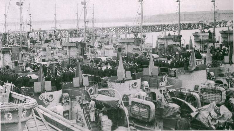 Передача кораблей в Колд–Бэй 1945 год []